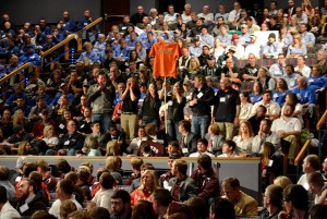 Students from Illinois shout their cheer at the opening ceremony of the 2014 PLANET SCD.