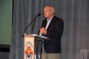 Dan Stahl speaks at the 2014 RISE meeting in Arizona. Photo: Seth Jones