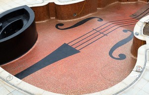 Photo: Cipriano Custom Pools & Landscaping
