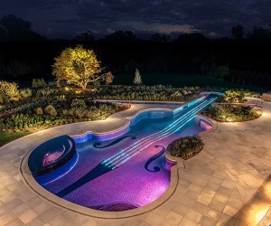 Photo: Cipriano Custom Pools & Landscaping