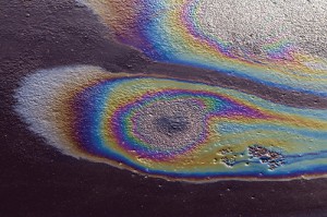 Oil clean-ups are easy to add on, requiring little equipment and training. Photo:©istock.com/nickpo