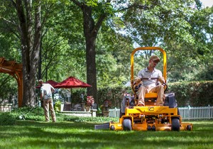 Cub-Cadet-Pro-Z-100