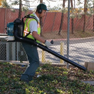 Makita_4strokeBlower_BBX7600N