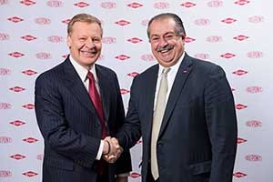 Edward Breen (left), chairman and CEO of DuPont, and Andrew Liveris, president chairman and CEO of Dow.  Photo: Dow Chemical/DuPont