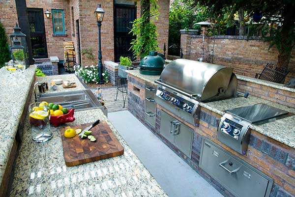 Outdoor kitchen