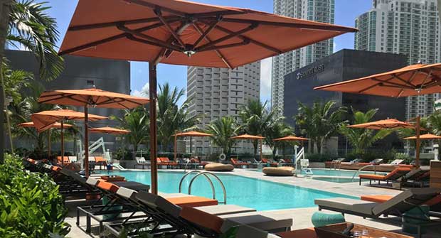 Brickell City Centre pool (Photo: ArquitectonicaGEO)