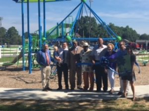 Project EverGreen contest winners in Clinton, N.C.
