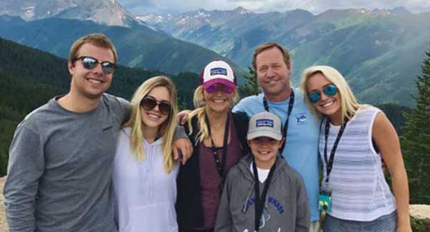Regina Bozalis and family; Photo: Regina Bozalis