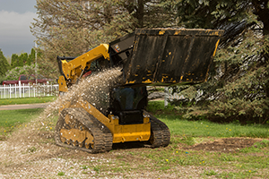 Side discharge bucket (Photo: Caterpillar)