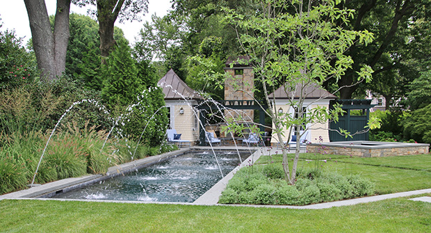 Pendennis Mount Residence arched water features (Photo: Michael Prokopchak)