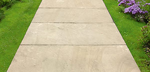 Jumbo Pavers (Photo: Natural Paving USA)