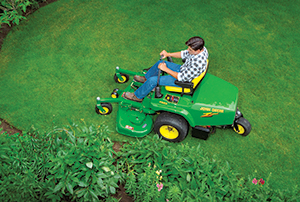 John Deere mower (Photo: John Deere)