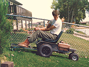 Model S Walker mower (Photo: Walker Manufacturing Co.)