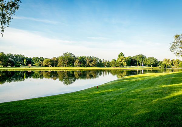 Lakes surrounding Kemper Lakes campus (Photo: Gayle Kruckenburg and Bryland Photography)