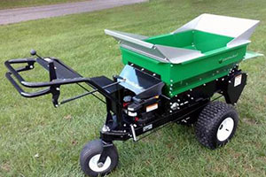 60SP topdresser (Photo: Earth & Turf Products)