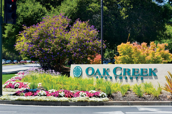 Oak Creek Apartments (Photo: Ana Ruth Larios)