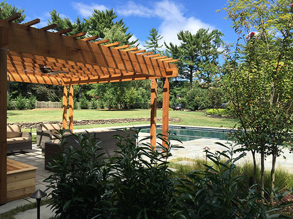 Cedar pergola (Photo: Ledden Palimeno Landscape Co.)
