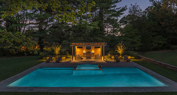 View of modernist garden spa (Photo: Ledden Palimeno Landscape Co.)
