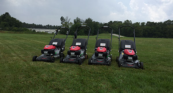 HRN216 Series mower lineup. (Photo: LM Staff)