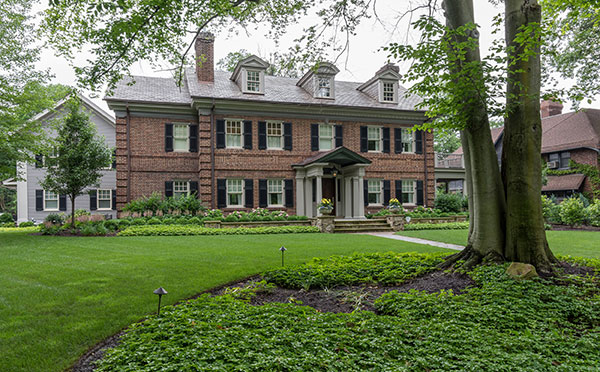 1920s-style house (Photo: Ian Adams Photography)