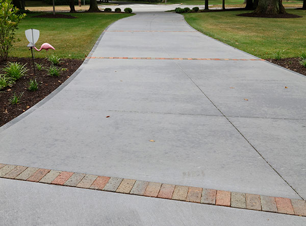 Driveway (Photo: Ian Adams Photography)