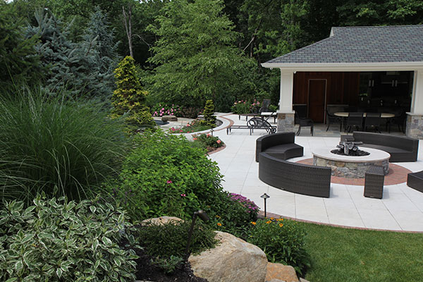 yard view (Photo: Brian Koribanick)