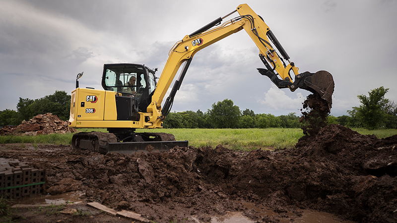 Cat 306 CR next gen mini hydraulic excavator