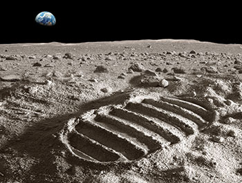 Footprint on moon (Photo: iStock.com/narvikk)