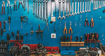 Work tools (Photo: iStock.com/Obradovic)