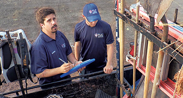 Crew members going through safety checklist (Photo: Greenius)