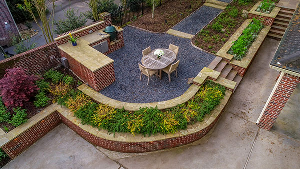 Plant color on patio (Photo: Joel Hordyk, Cameron Street Photography)