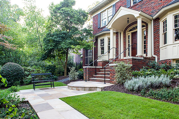 Landing and entryway of house (Photo: Joel Hordyk, Cameron Street Photography)