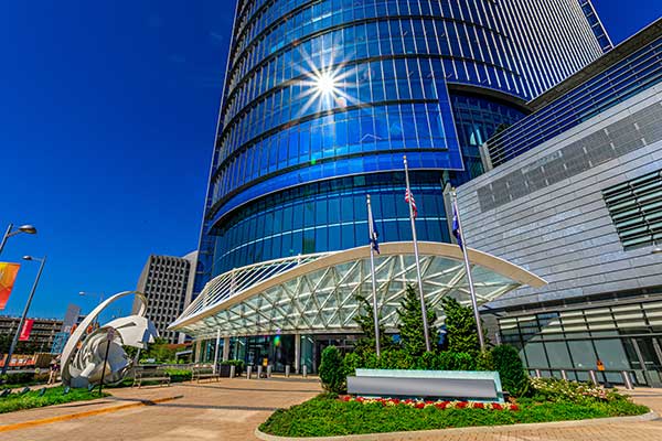 Landscape maintenance project (Photo: Ruppert Landscape)
