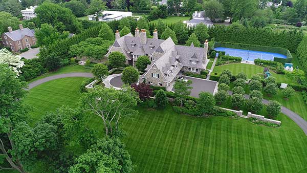 Landscape maintenance project (Photo: Hoffman Landscaping)