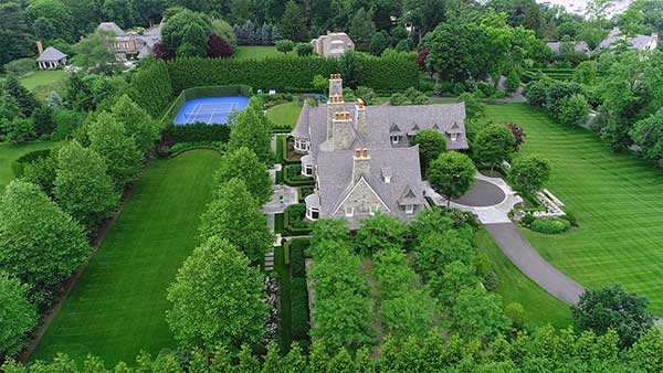 Landscape maintenance project (Photo: Hoffman Landscaping)