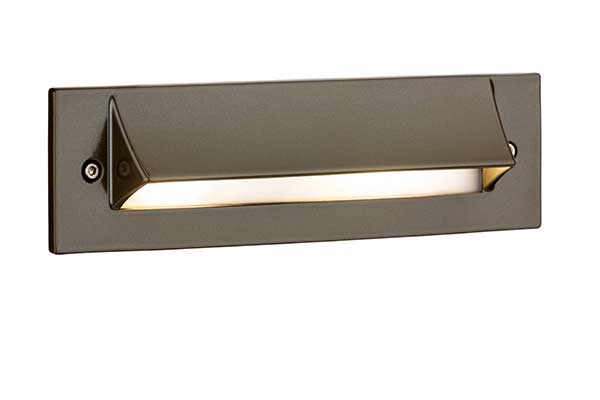 HS wall light (Photo: FX Luminaire)