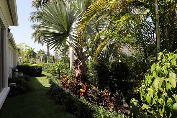 Landscape maintenance project (Photo: Yellowstone Landscape)