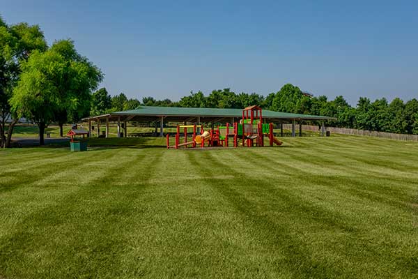 Landscape maintenance project (Photo: Ruppert Landscape)