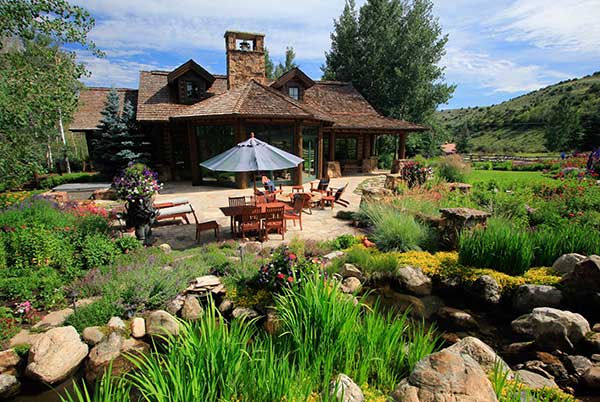 Maintenance project (Photo: Rocky Mountain Custom Landscapes)