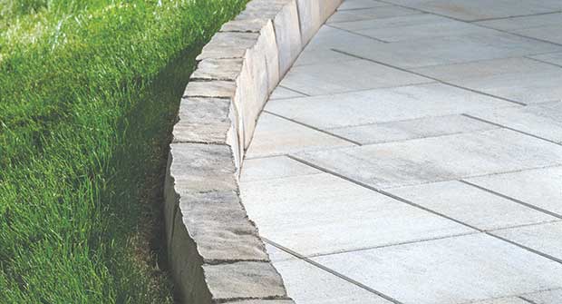 Edging (Photo: Belgard)