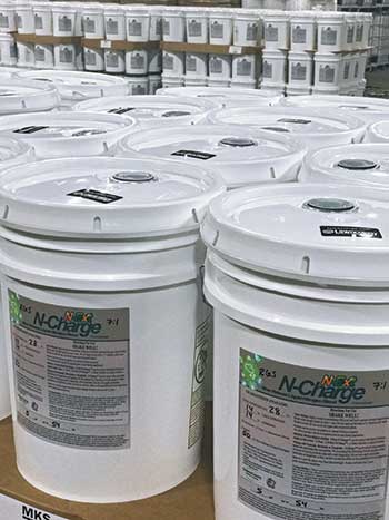 Custom blended fertilizerr (Photo: Greene County Fertilizer Co.)