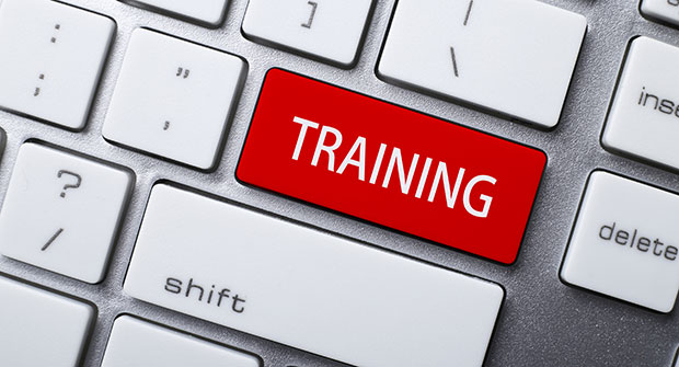 Keyboard with training key (Photo: ChristianChan / iStock / Getty Images / Getty Images Plus)