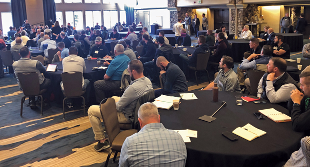 Attendees at the ACE Summit learn how to run a 5-star business. (Photo: LM Staff)