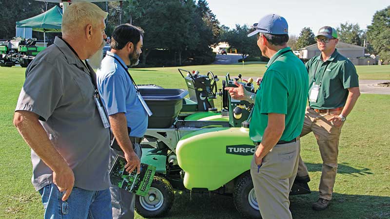 George Kinkead, president of Turfco, discussed the importance of having equipment that was easy to operate with attendees. “The business is going through an amazing transformation right now. Everyone attending the LM Growth Summit is growing their business phenomenally,” Kinkead said. “The challenge they’re dealing with is labor. Labor is the No. 1 issue that is restricting their ability to grow. So we’re talking about training … they need to buy equipment that is going to help them with their next employee — the employee they don’t even have yet.” (Photo: LM Staff)