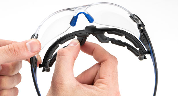 Brass Knuckle's Midnight (BKDST-1050AFP) safety glasses (Photo: Brass Knuckle).