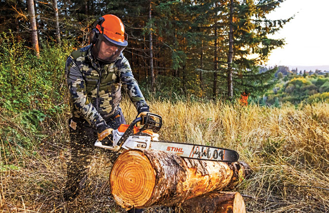 Stihl showcased its new MSA 300 C-O battery-powered chainsaw at Equip Expo 2022. (Photo: Stihl)