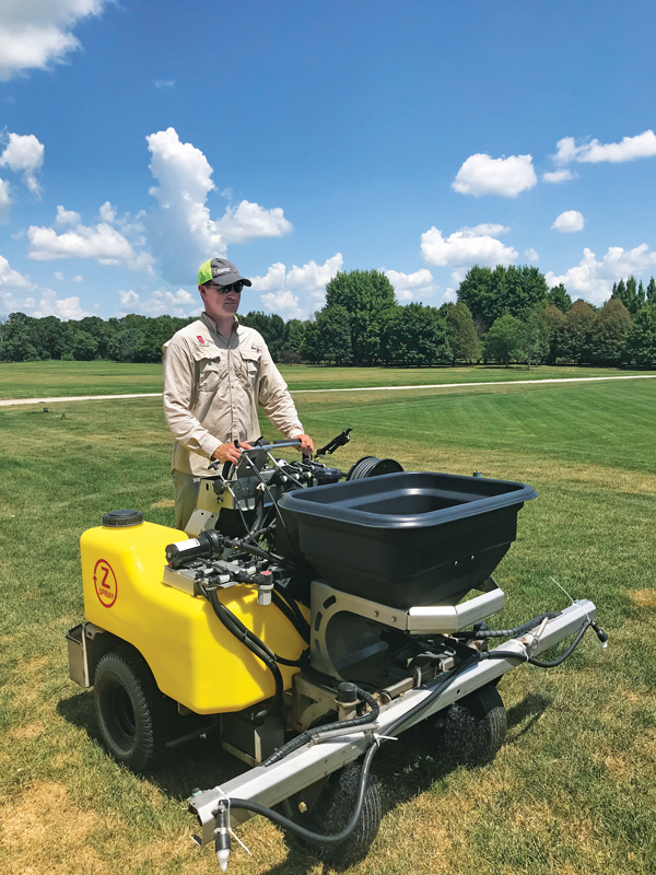 Knowing the correct order for tank mixing is crucial to avoid critical errors, experts say. (Photo: Ben Pease Ph.D.)