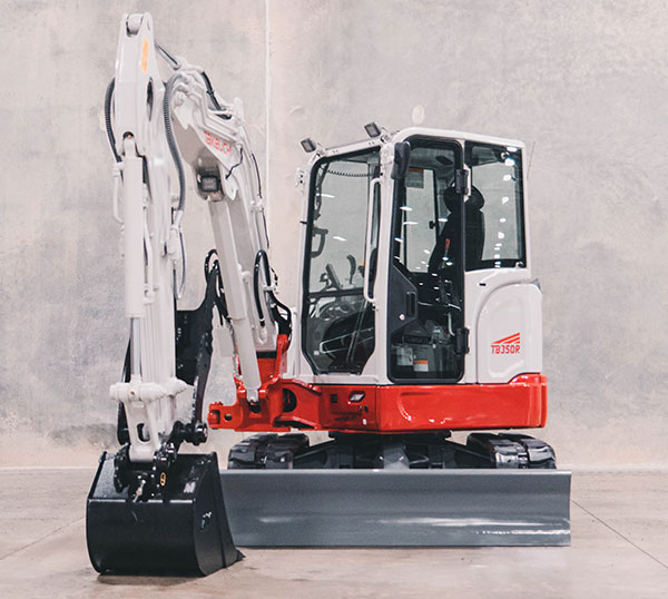 Takeuchi's TB350R features a very short tail swing, clocking in at only 2.95 inches. (Photo: Takeuchi)
