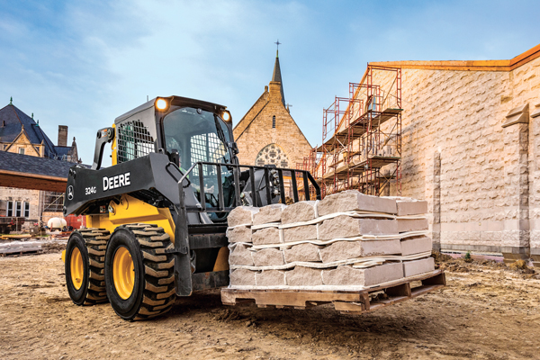 Compact equipment manufacturers say grade control technologies give professionals an added layer of precision while on the job site. (Photo: John Deere)