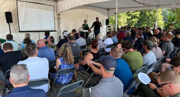 Art Brueggeman, vice president of project management and Colleen Barkley, director of design, described the design sales process at Mariani. (Photo: LM Staff)